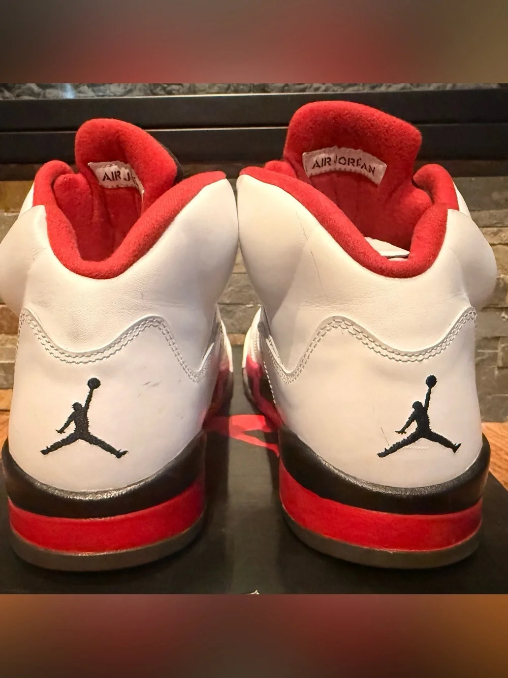 Jordan classic white
